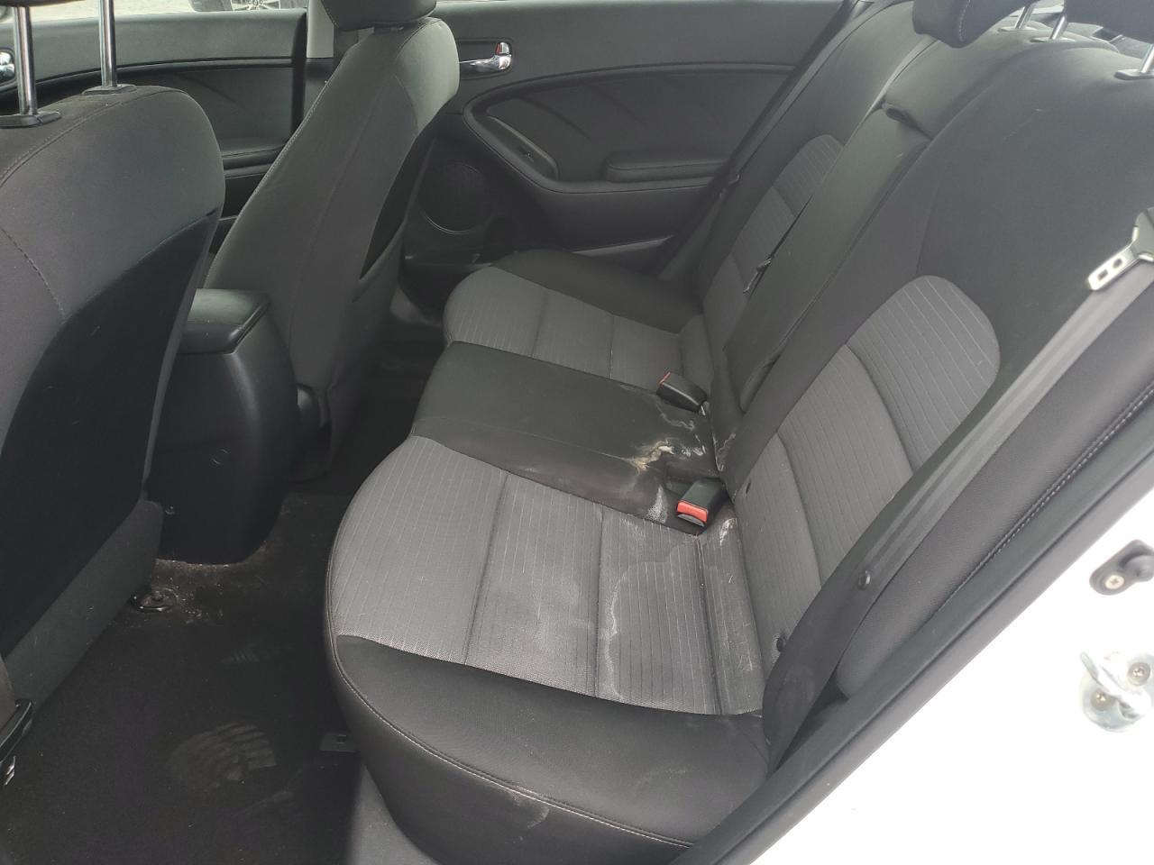 2016 KIA FORTE