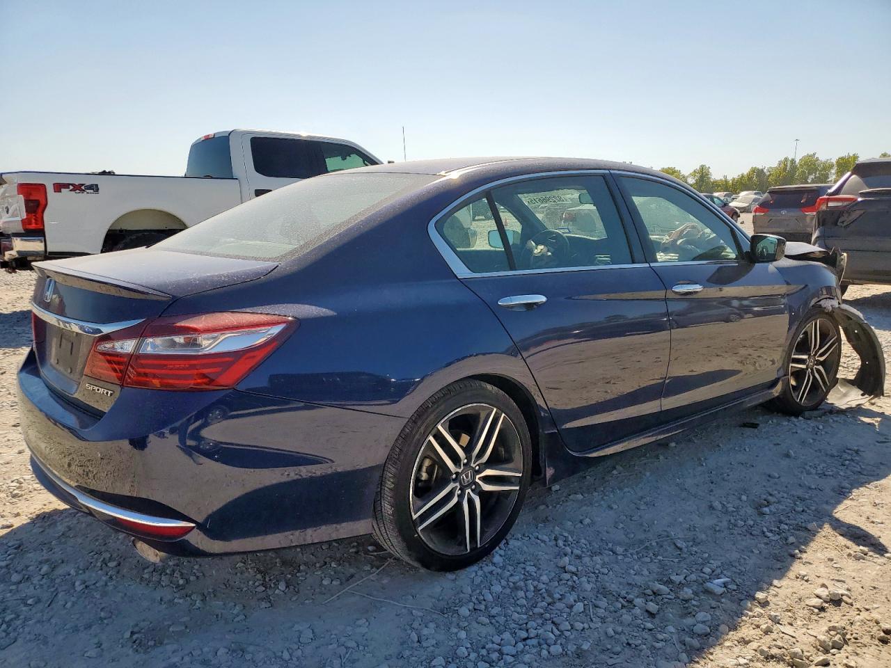 2017 HONDA ACCORD