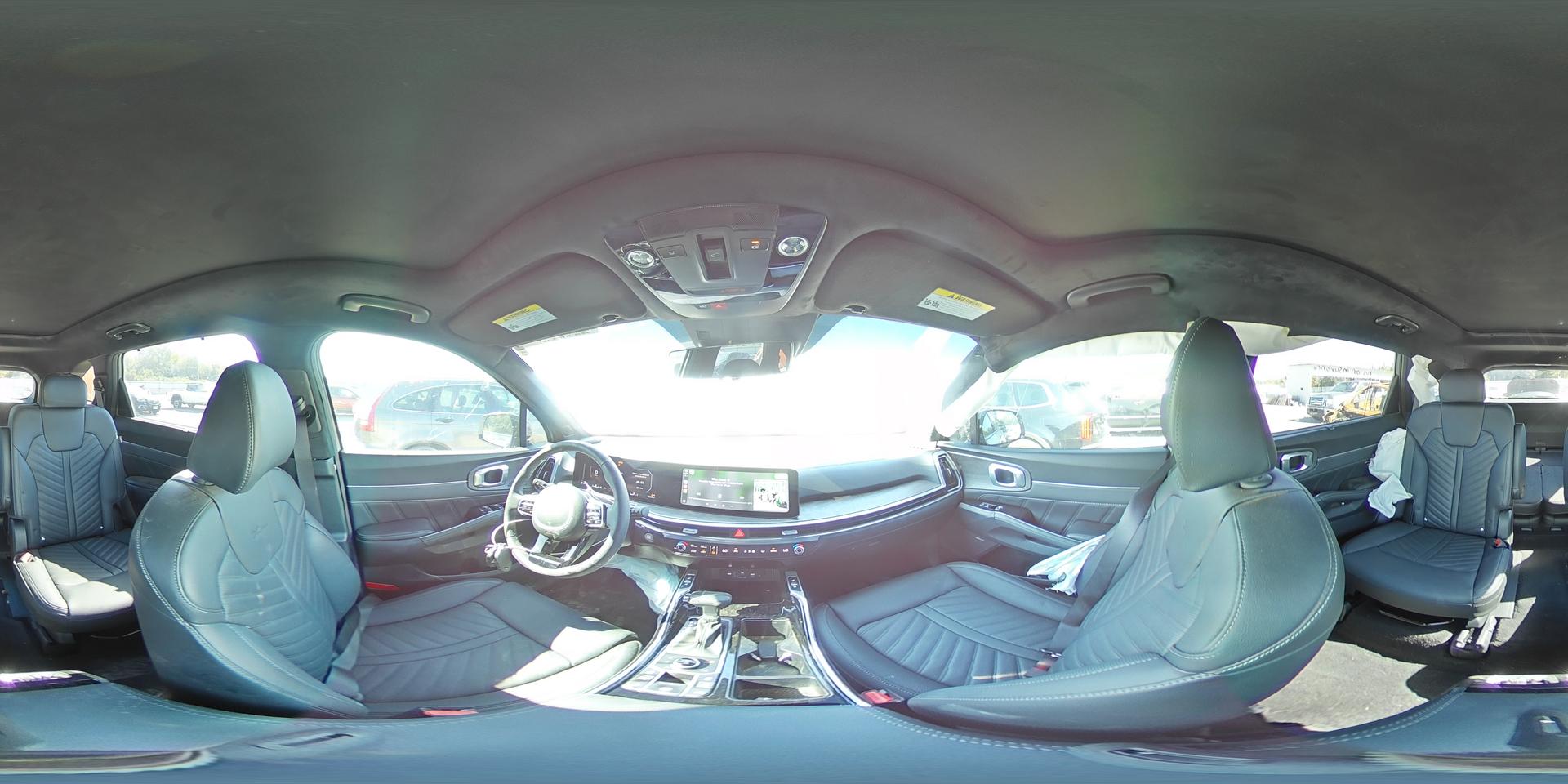 2025 KIA SORENTO