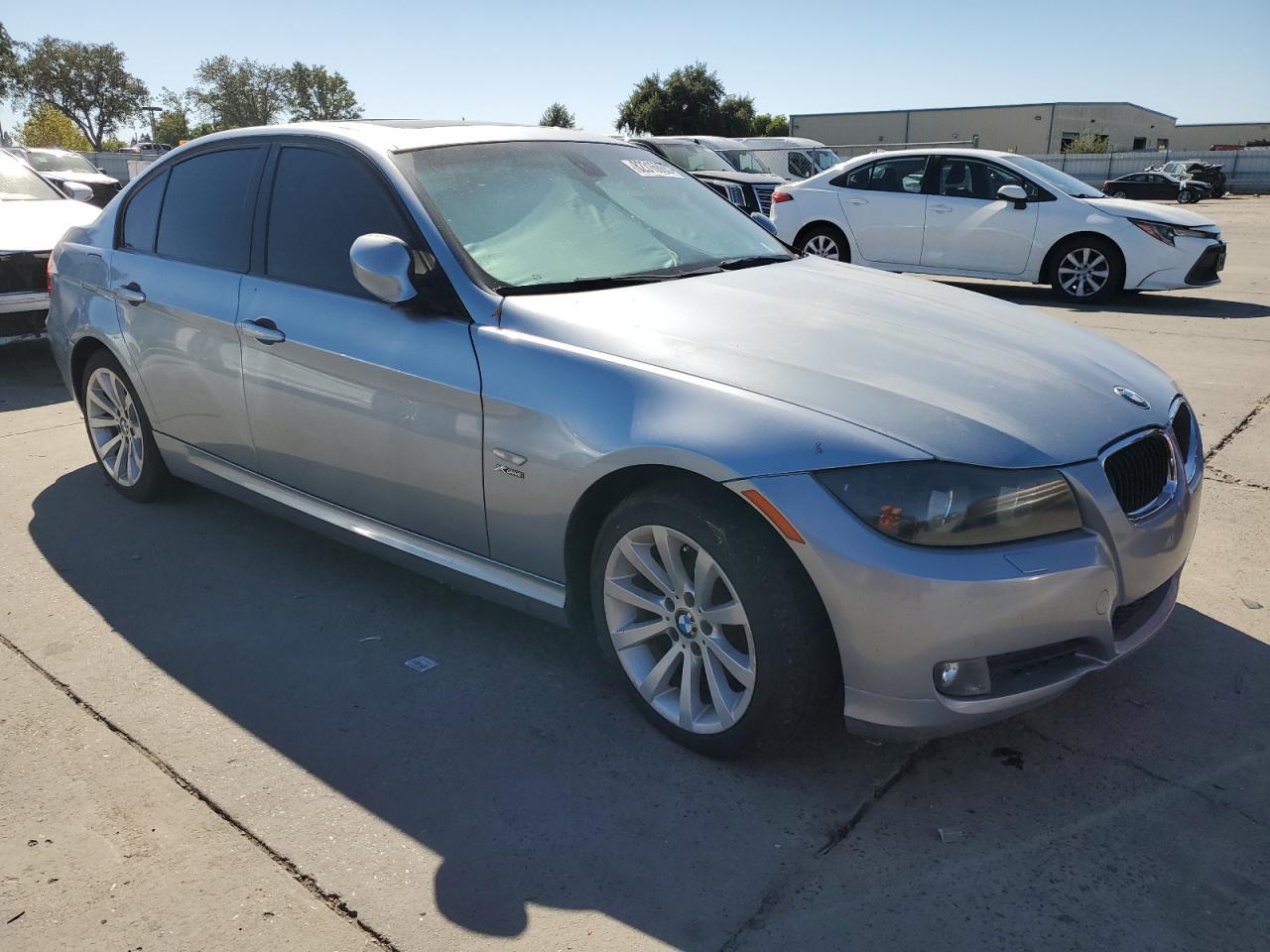 2011 BMW 3 SERIES