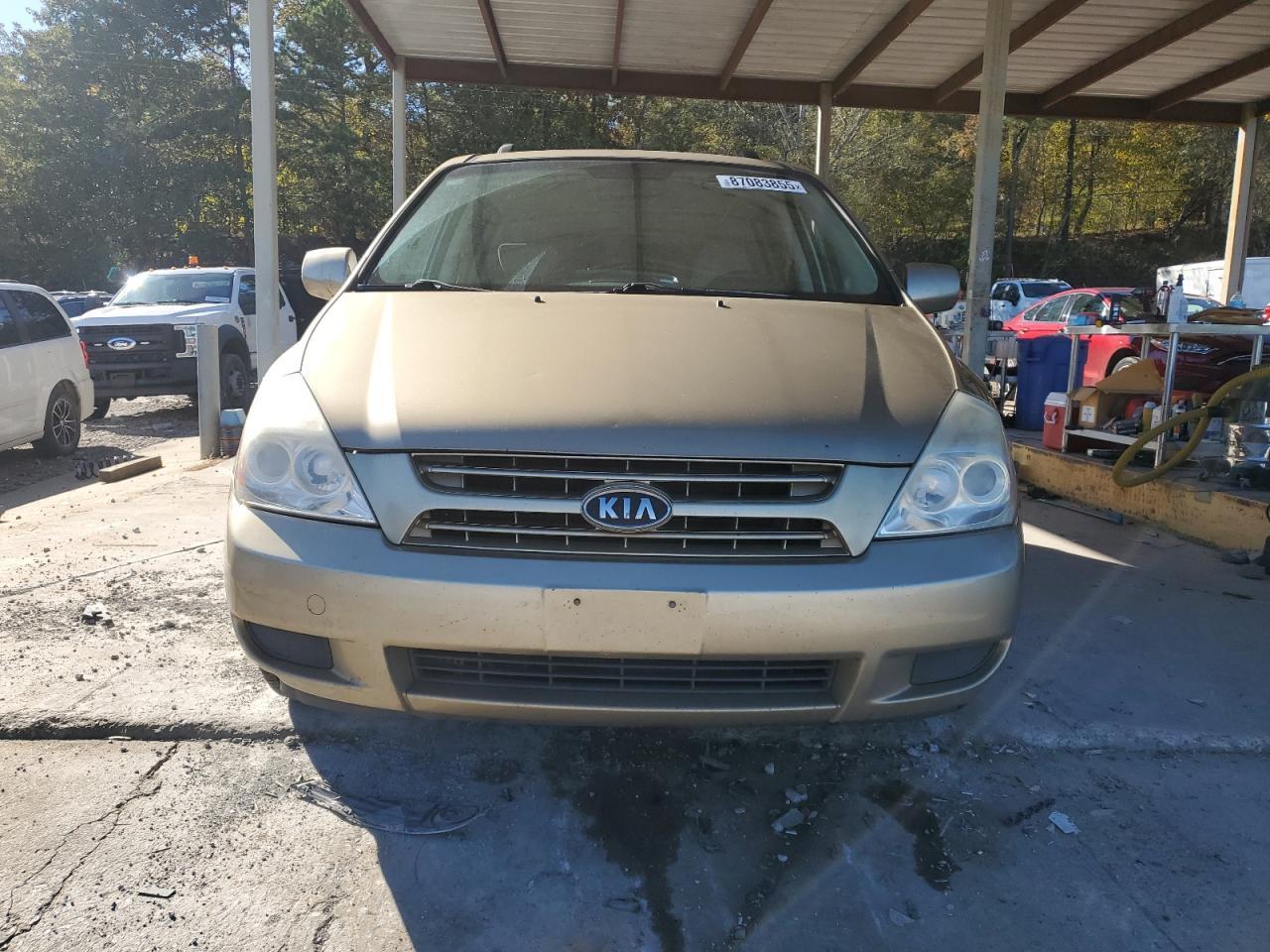 2008 KIA SEDONA