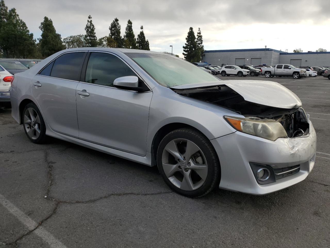 2013 TOYOTA CAMRY