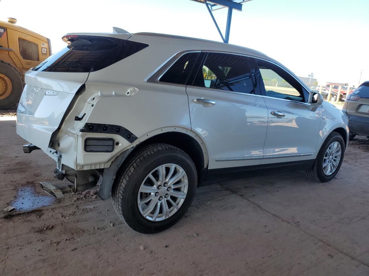 2017 CADILLAC XT5
