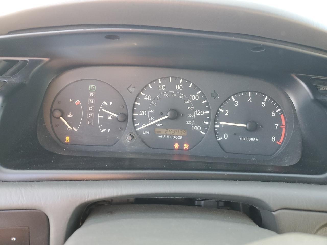 2000 TOYOTA CAMRY