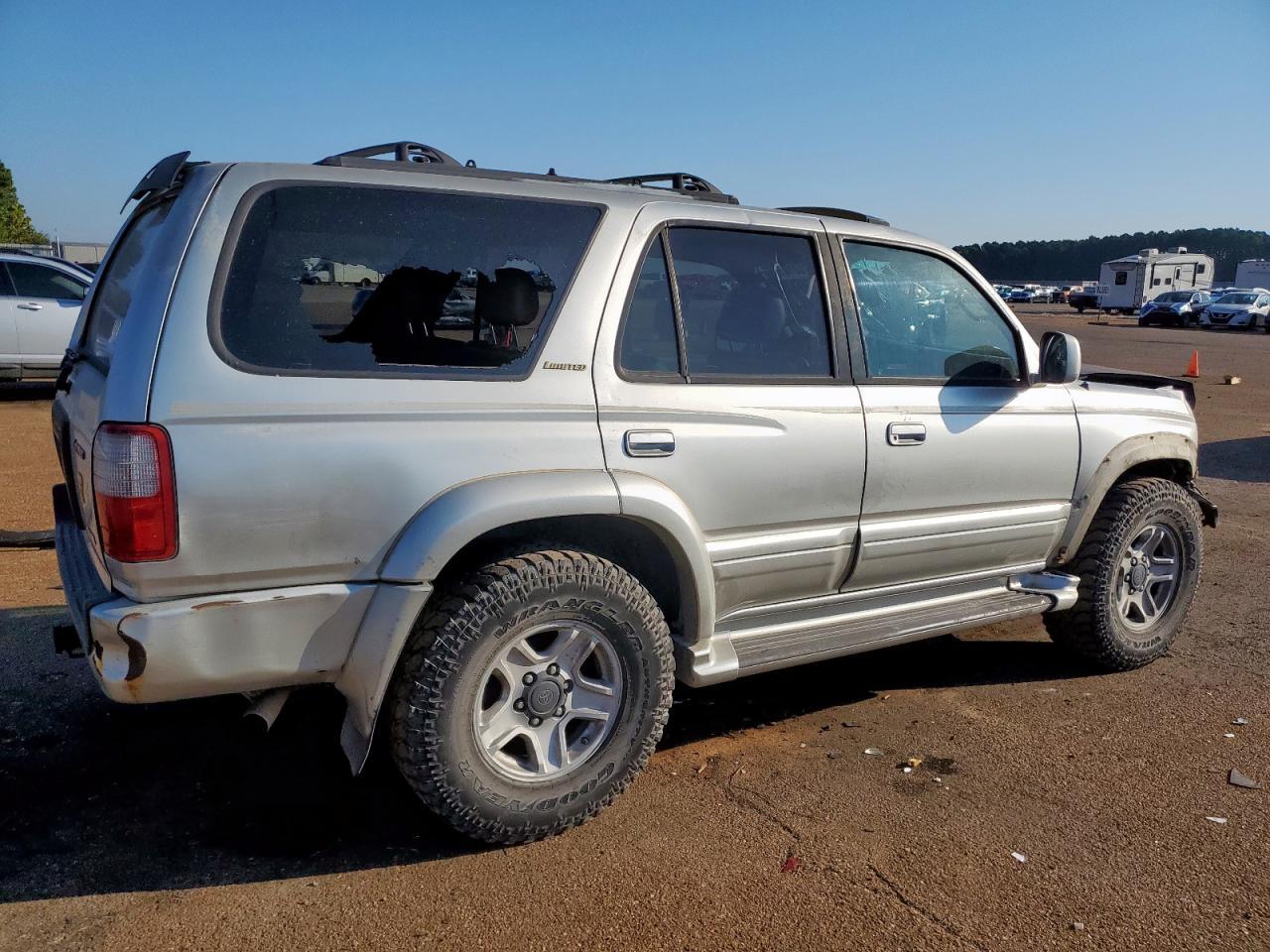 2000 TOYOTA 4Runner