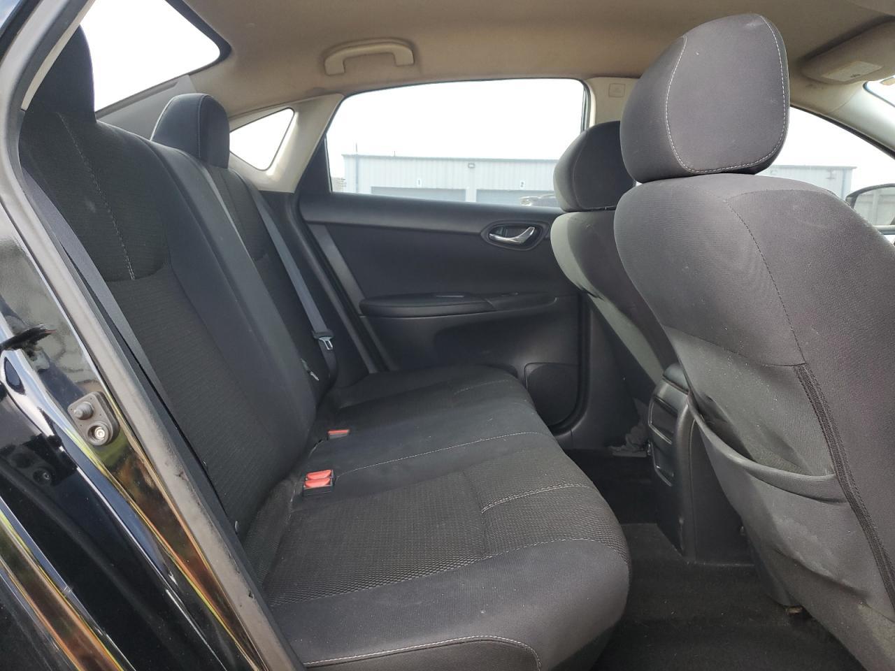 2016 NISSAN SENTRA