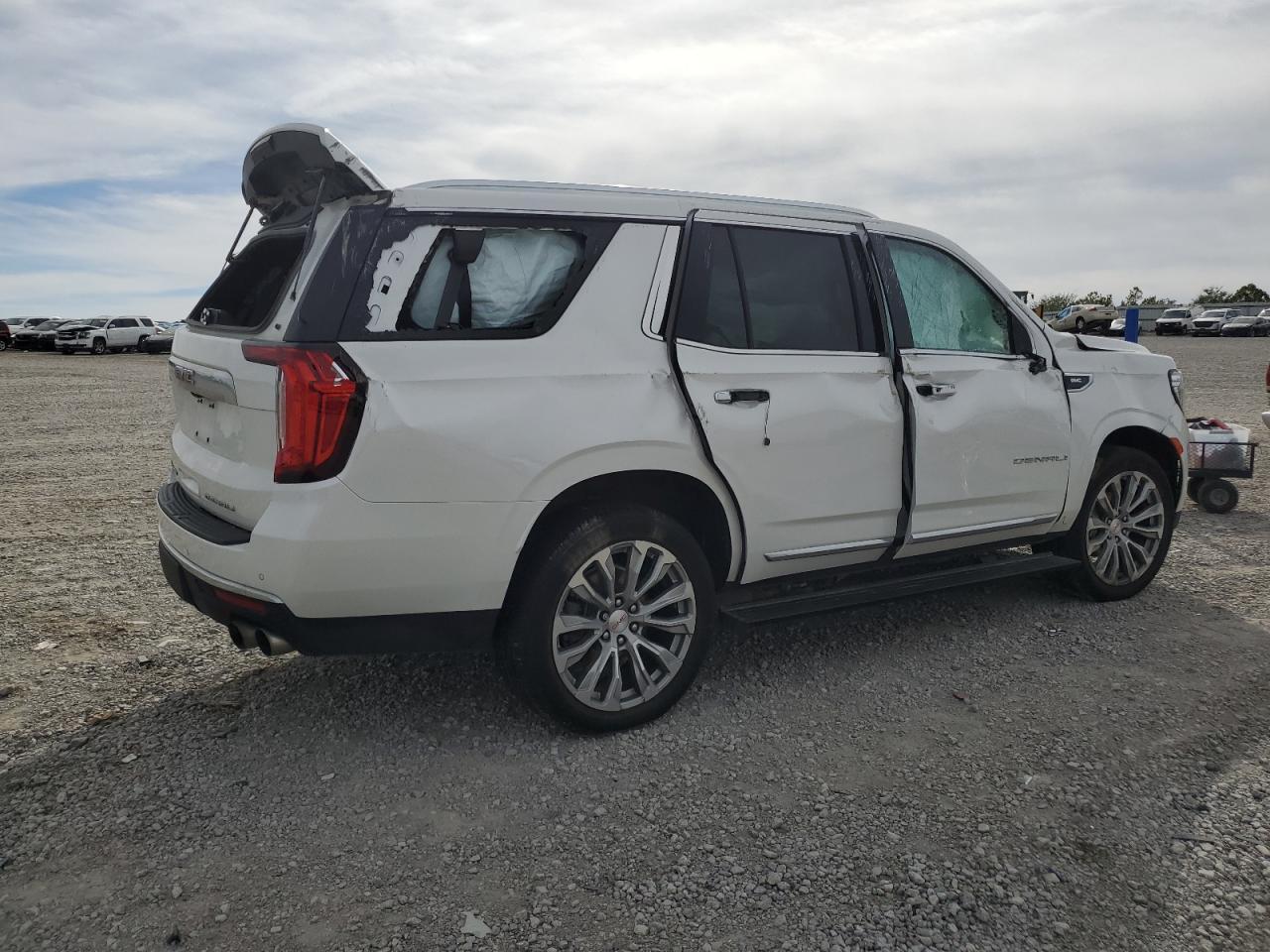 2021 GMC Yukon
