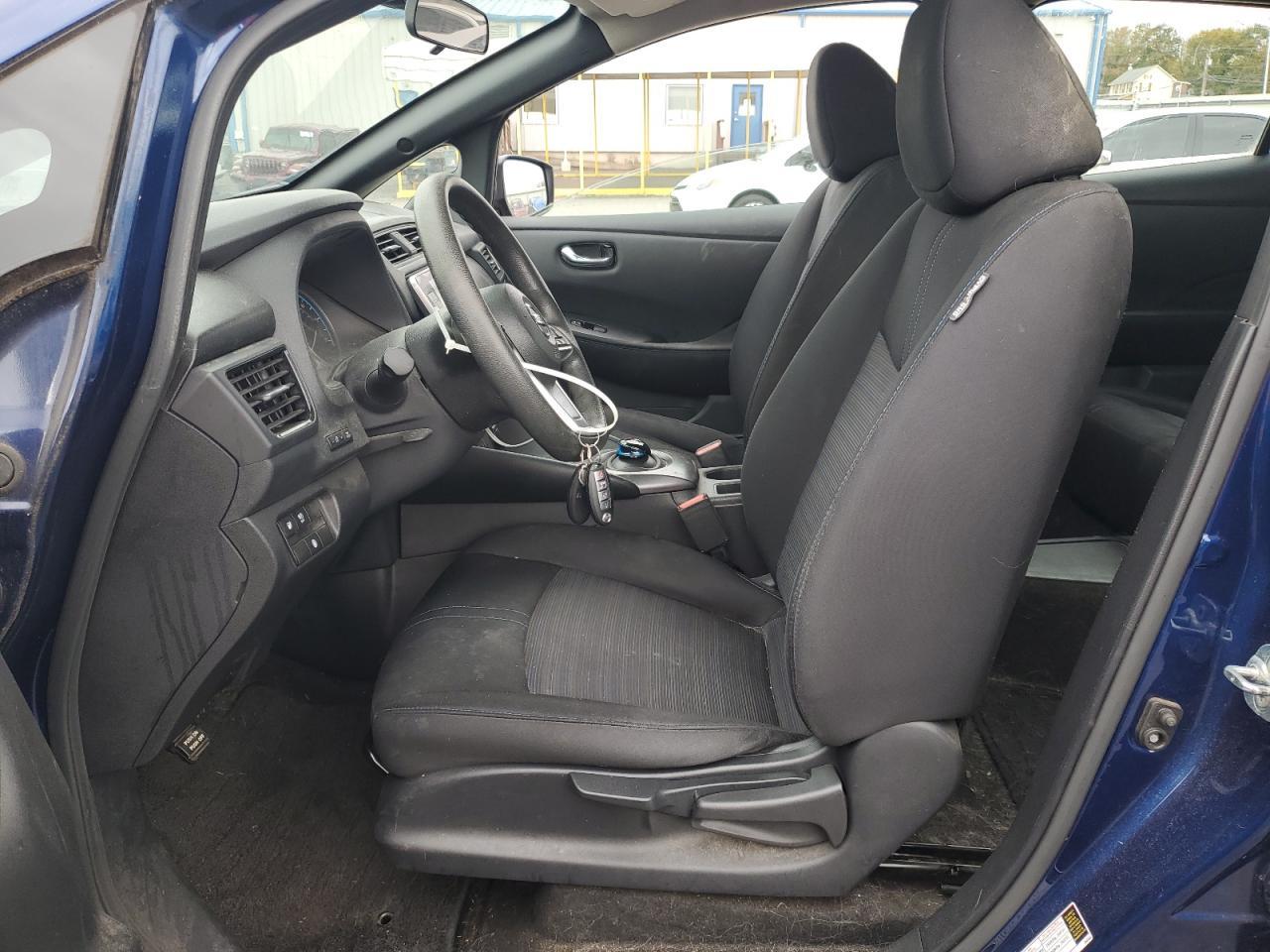 2020 NISSAN LEAF