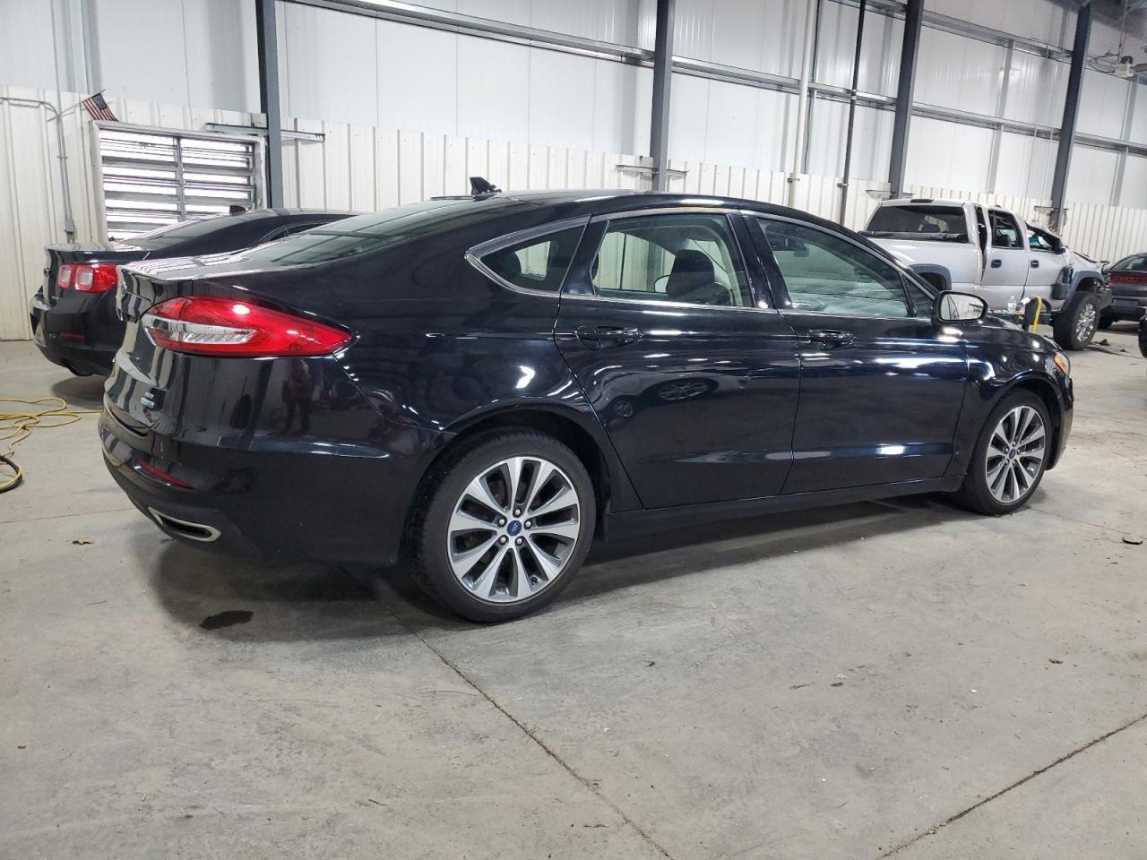 2020 FORD FUSION