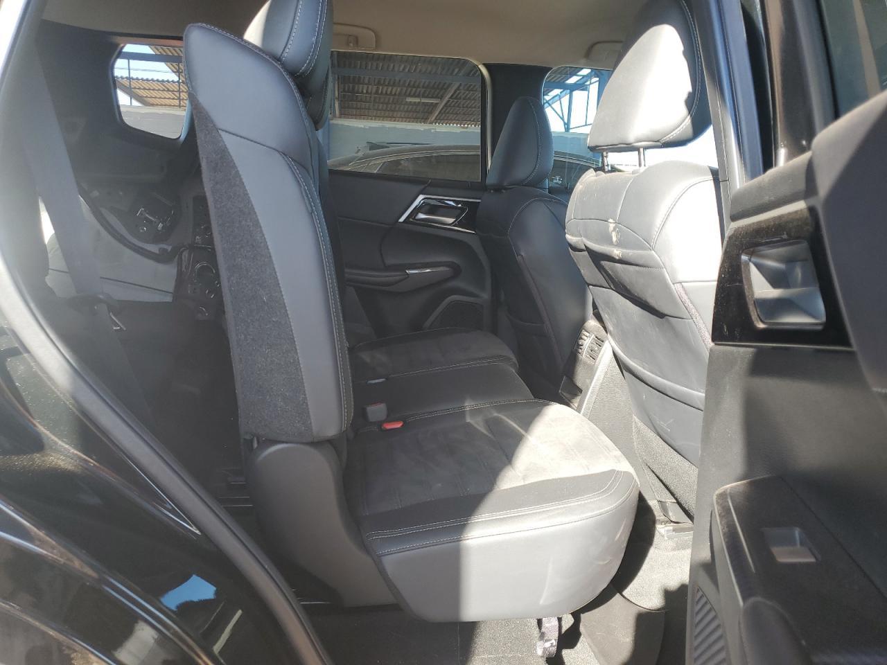 2024 MITSUBISHI outlander
