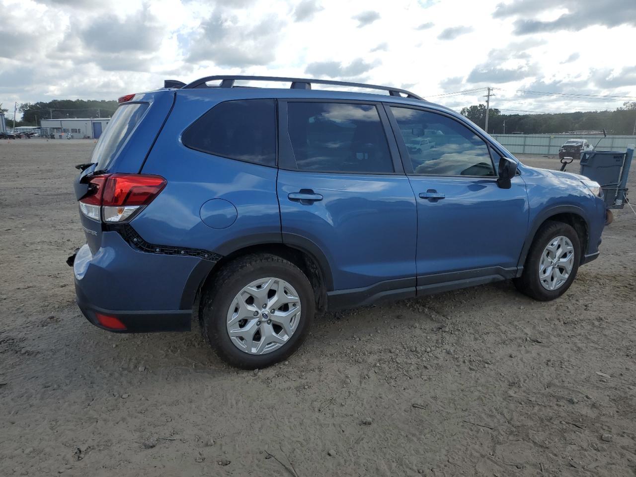 2024 SUBARU FORESTER