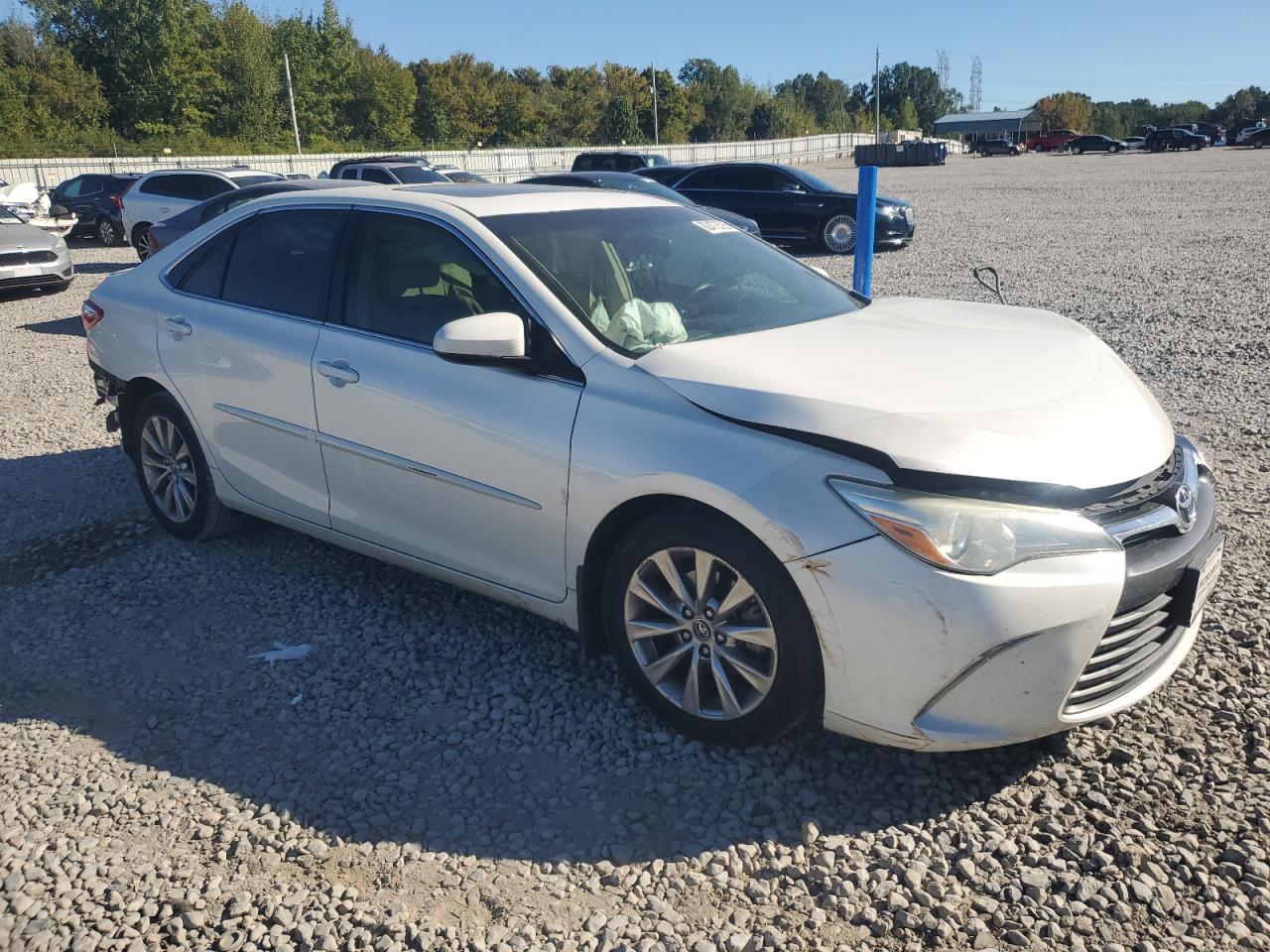2016 TOYOTA CAMRY