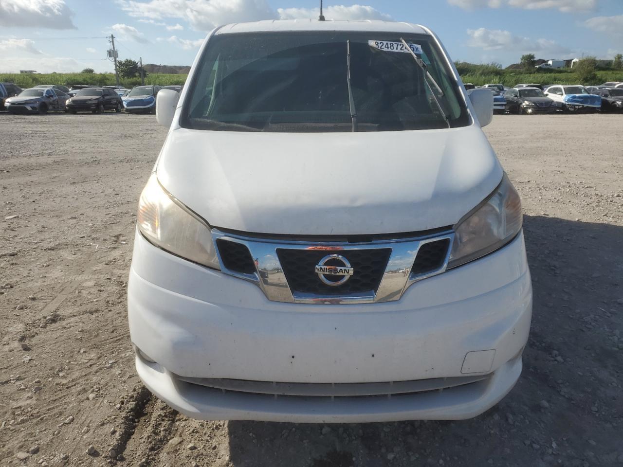 2016 NISSAN NV 200