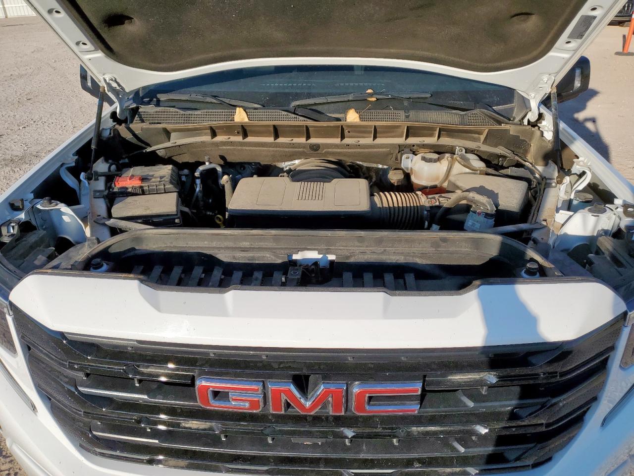 2023 GMC Sierra
