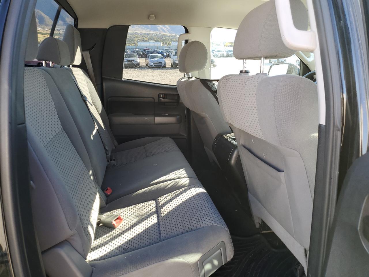 2012 TOYOTA TUNDRA