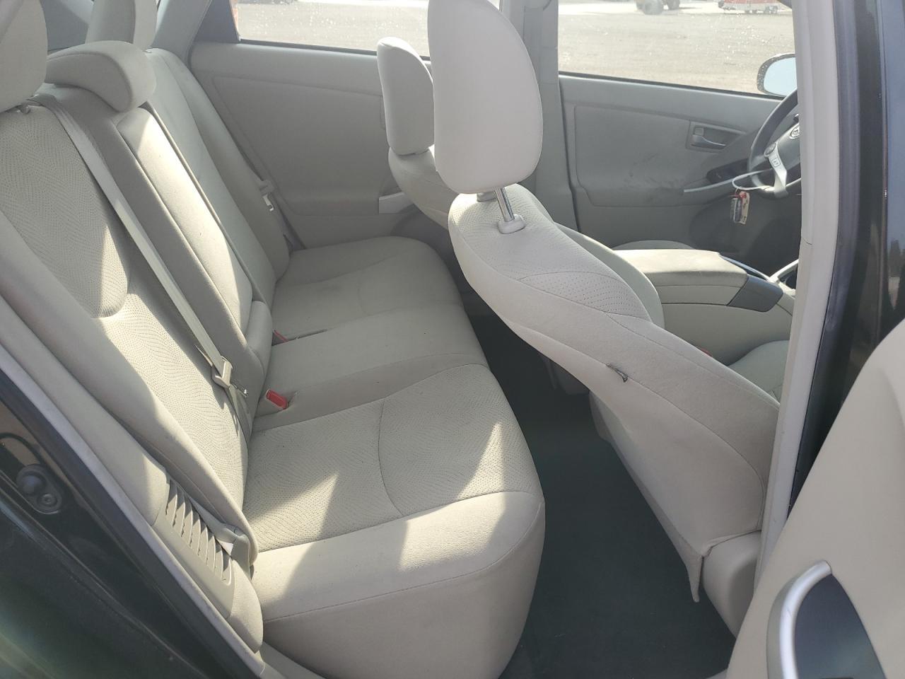 2014 TOYOTA PRIUS