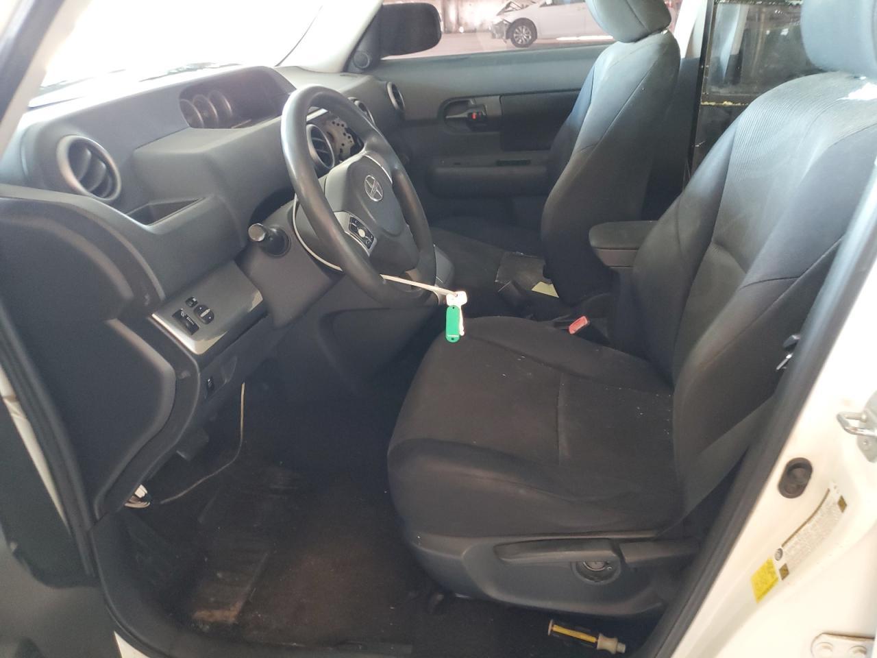 2012 TOYOTA SCION