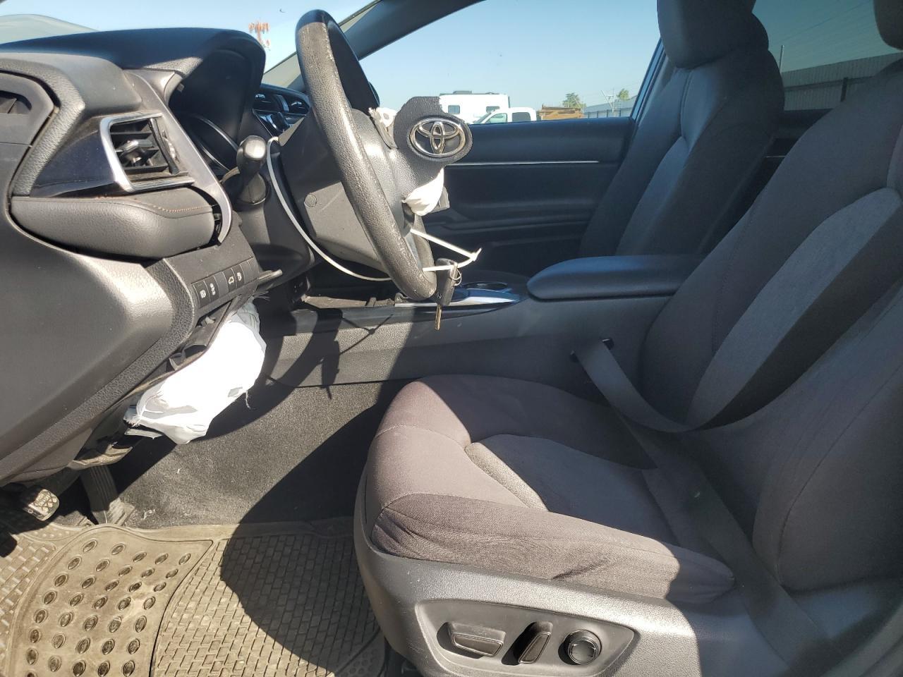 2018 TOYOTA CAMRY
