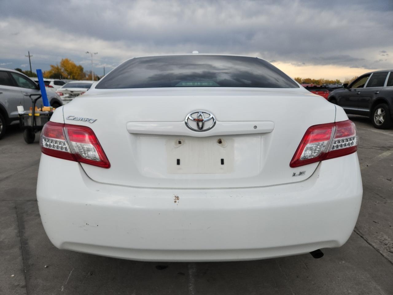 2010 TOYOTA CAMRY