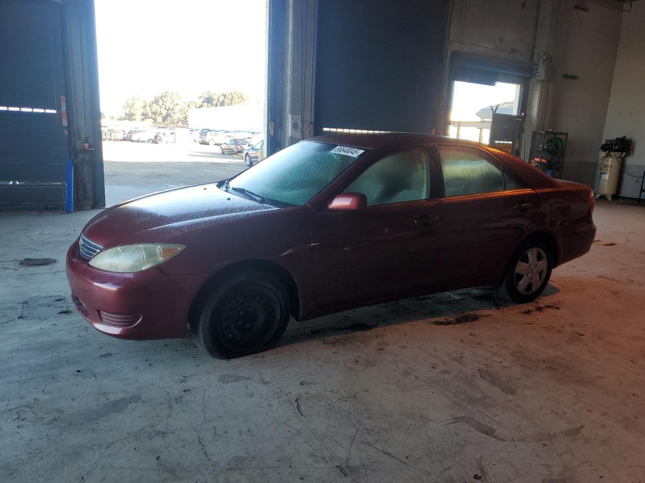 2005 TOYOTA CAMRY