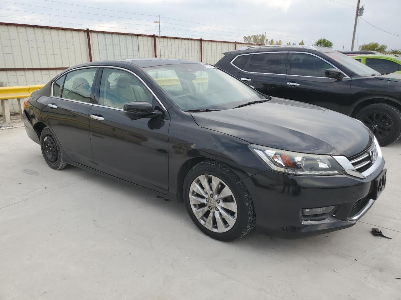2015 HONDA ACCORD
