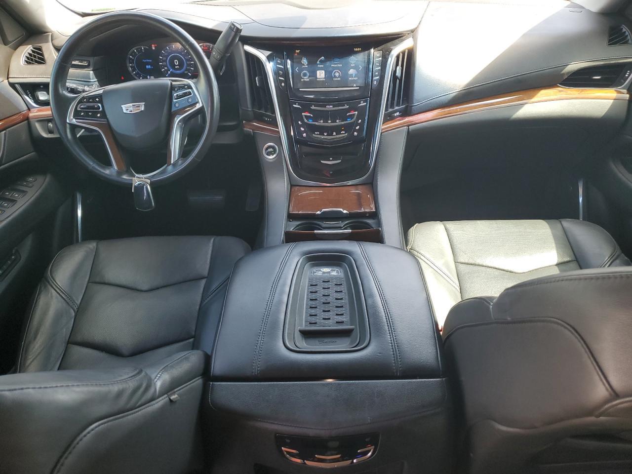 2016 CADILLAC ESCALADE