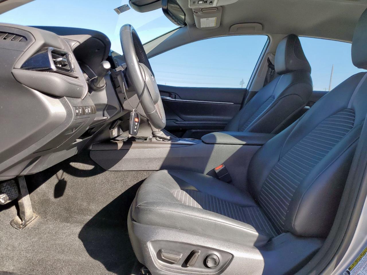 2023 TOYOTA CAMRY
