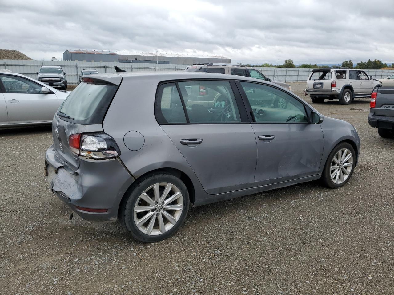 2012 VOLKSWAGEN GOLF