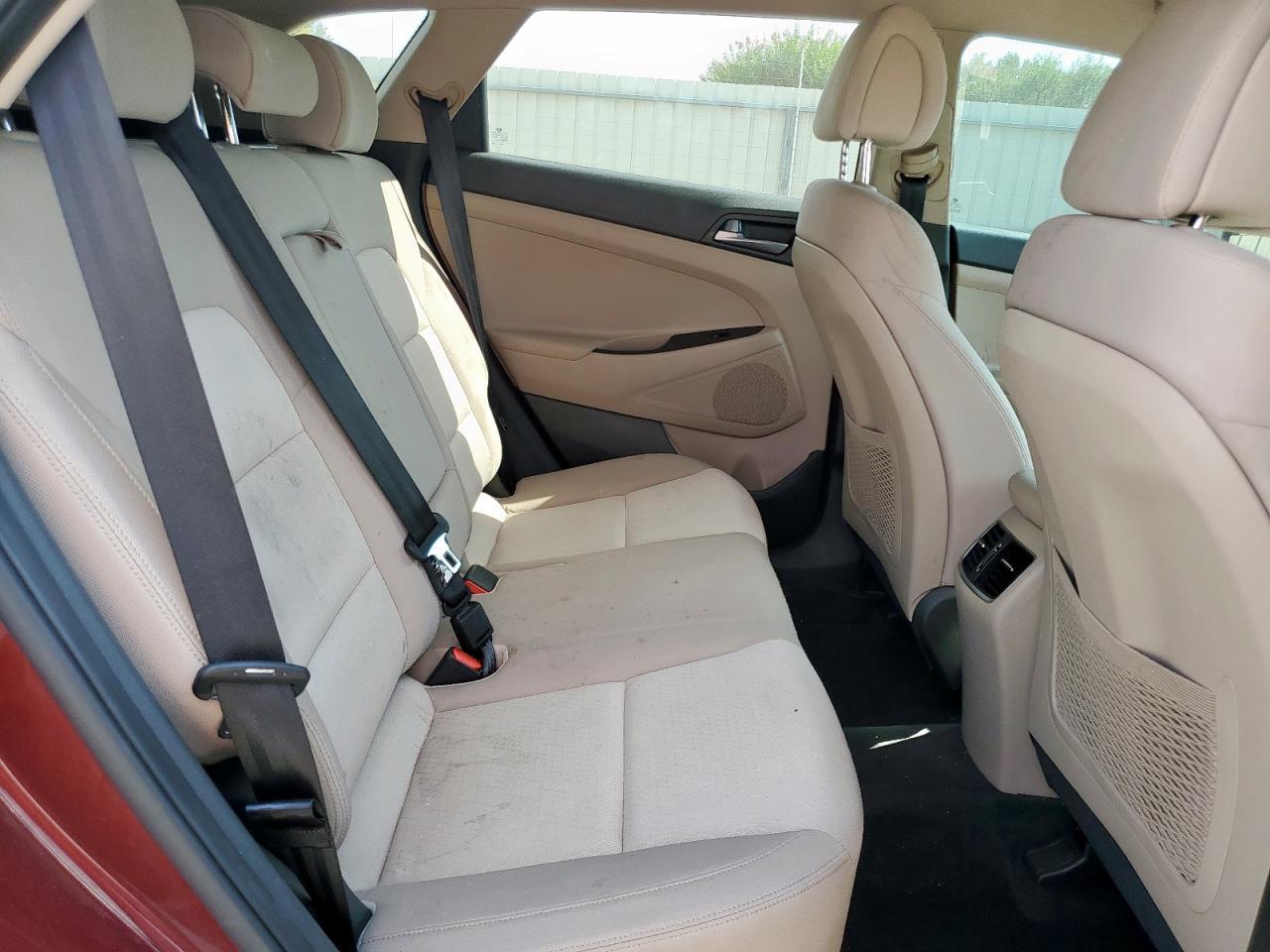 2017 HYUNDAI TUCSON
