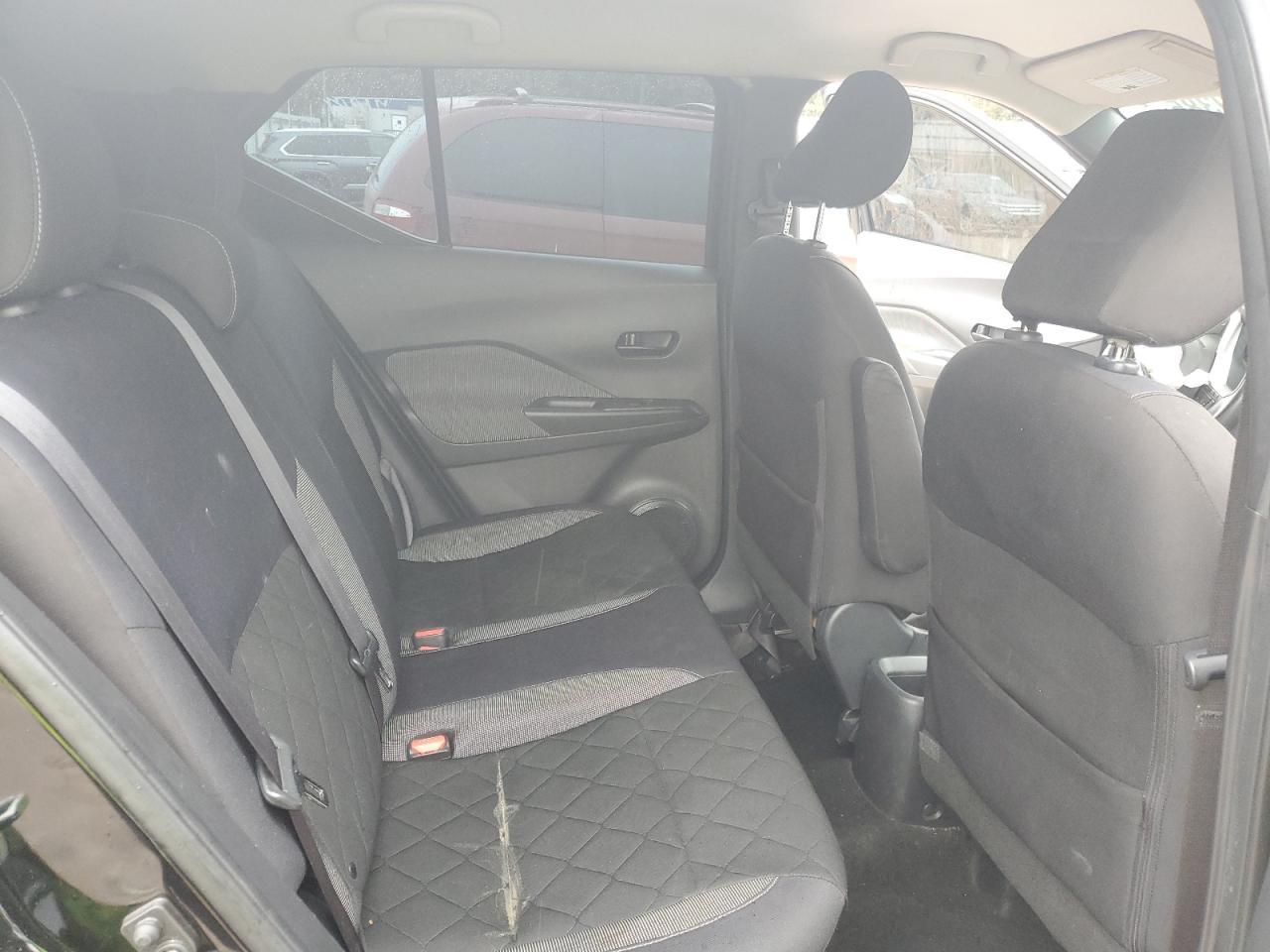 2019 NISSAN KICKS