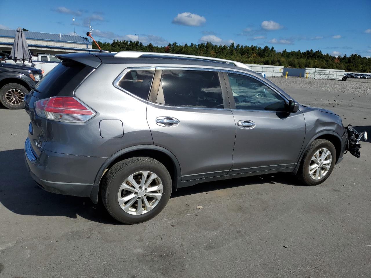 2016 NISSAN ROGUE