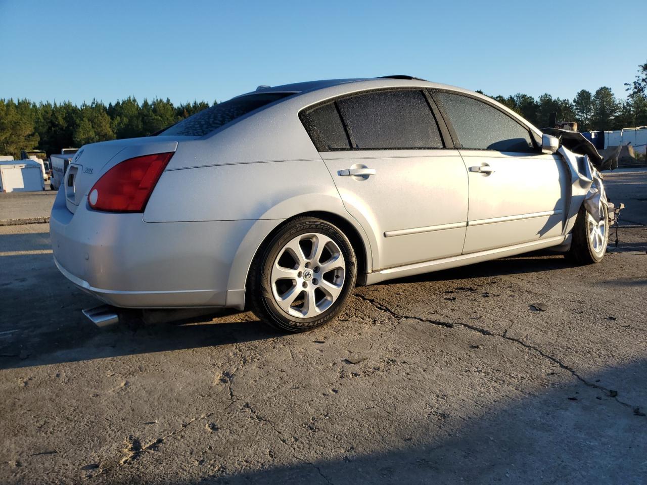 2008 NISSAN Maxima