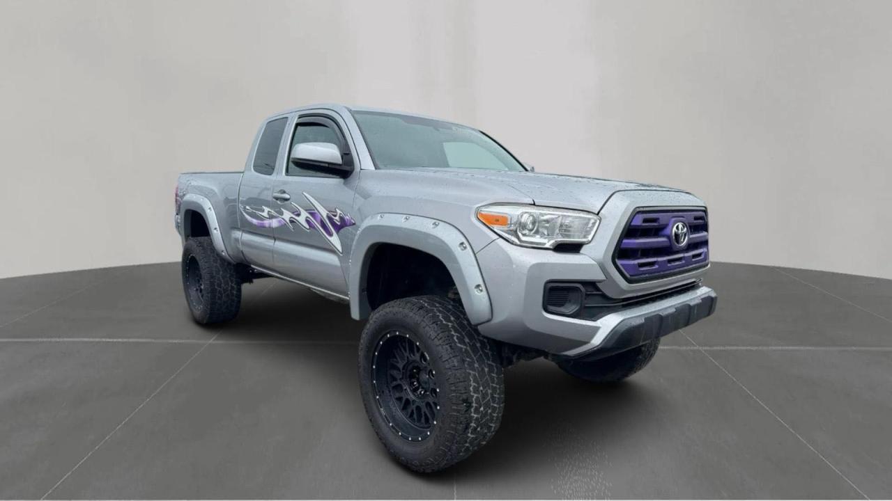 2017 TOYOTA TACOMA