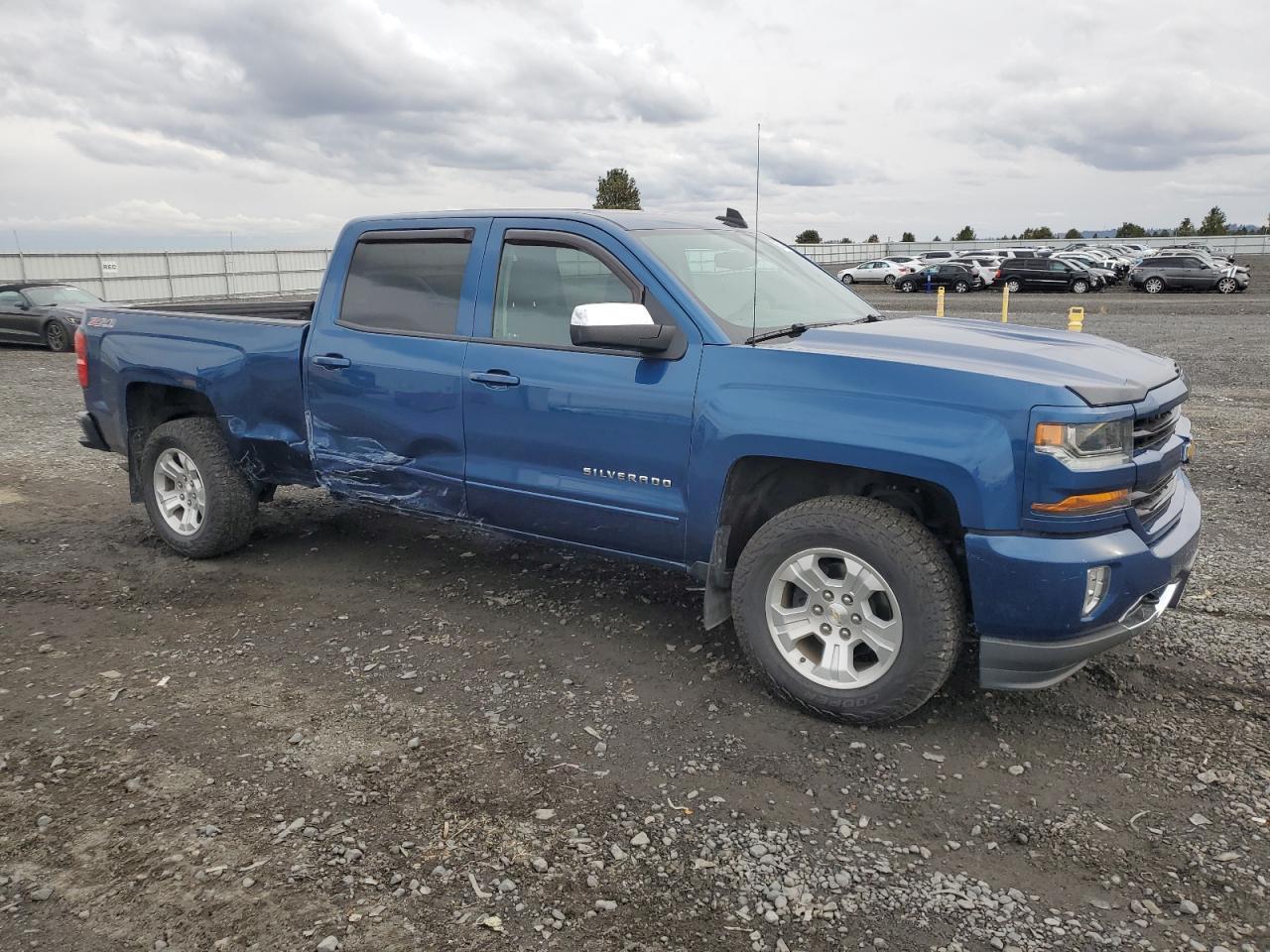 2017 CHEVROLET Silverado