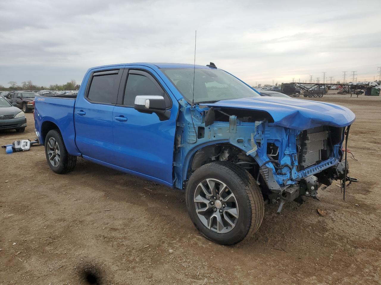 2025 CHEVROLET Silverado