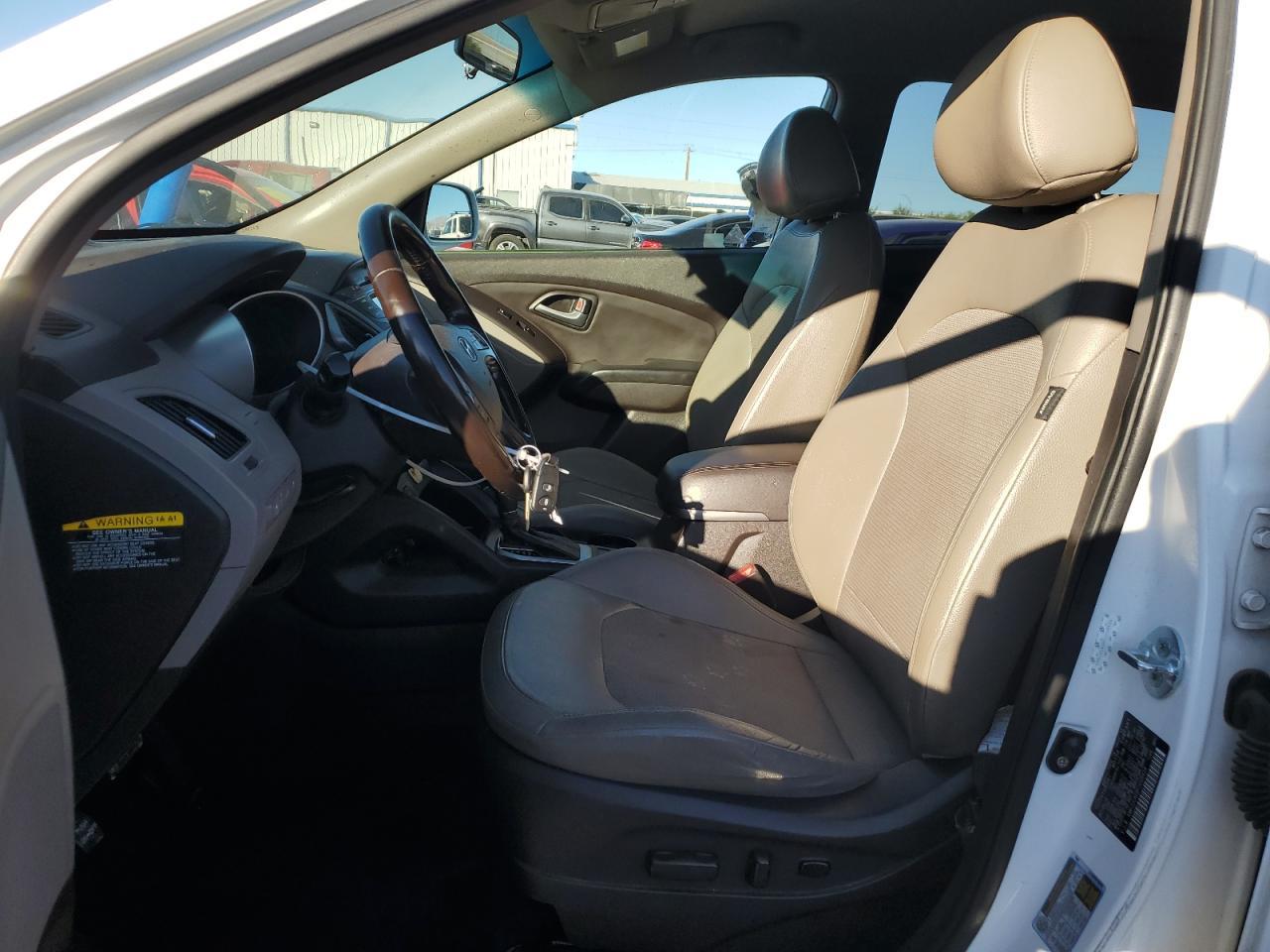 2015 HYUNDAI TUCSON