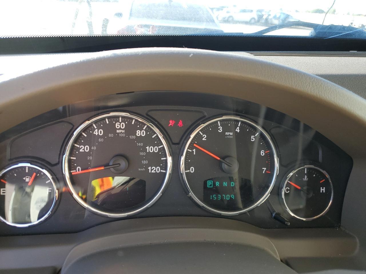 2009 JEEP Liberty