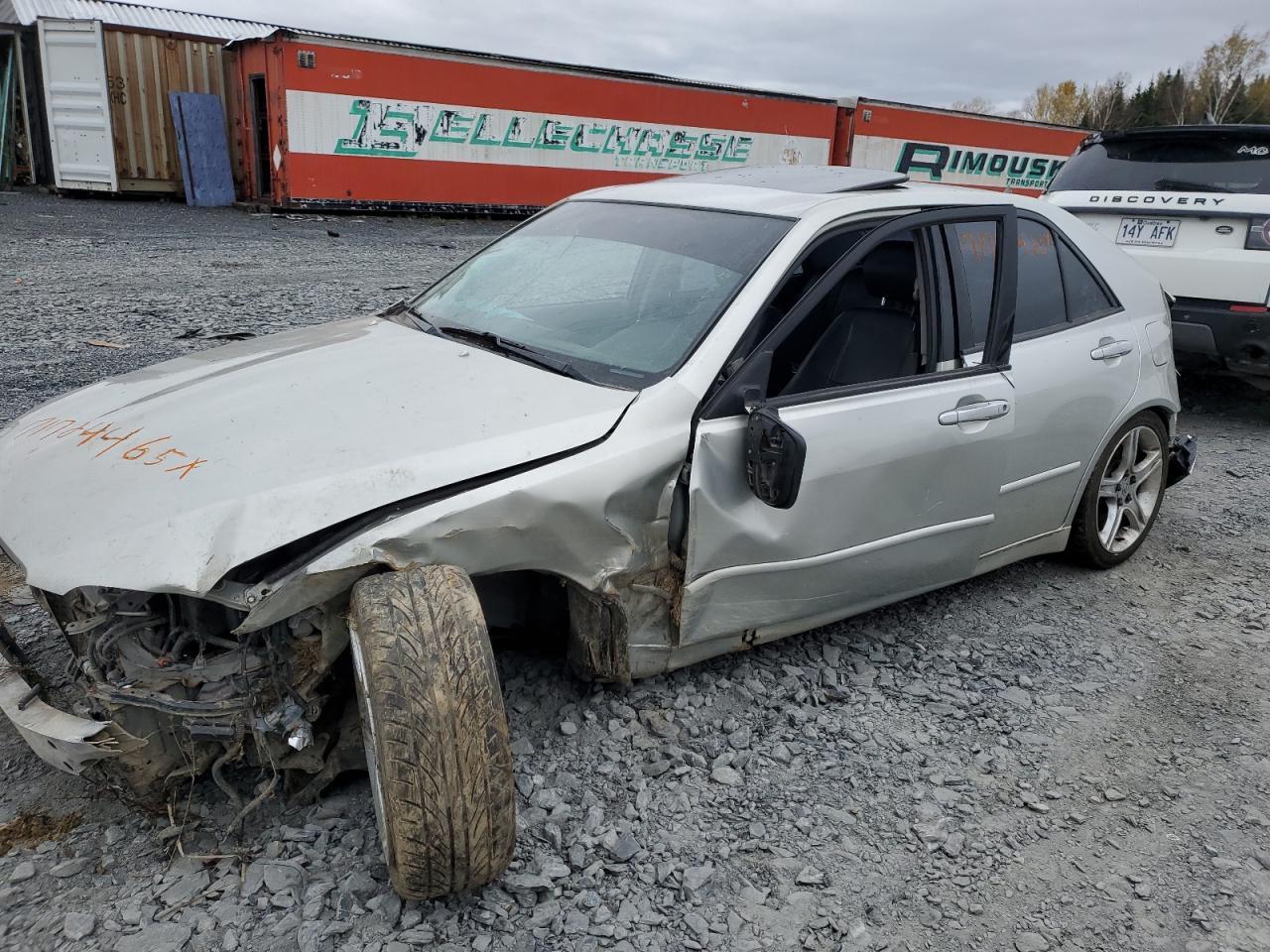 2002 LEXUS IS 300