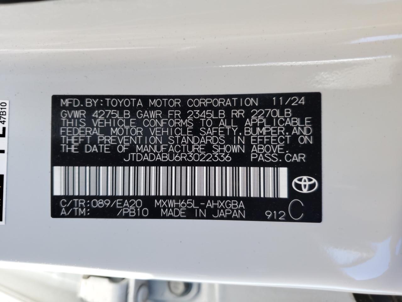 2024 TOYOTA PRIUS