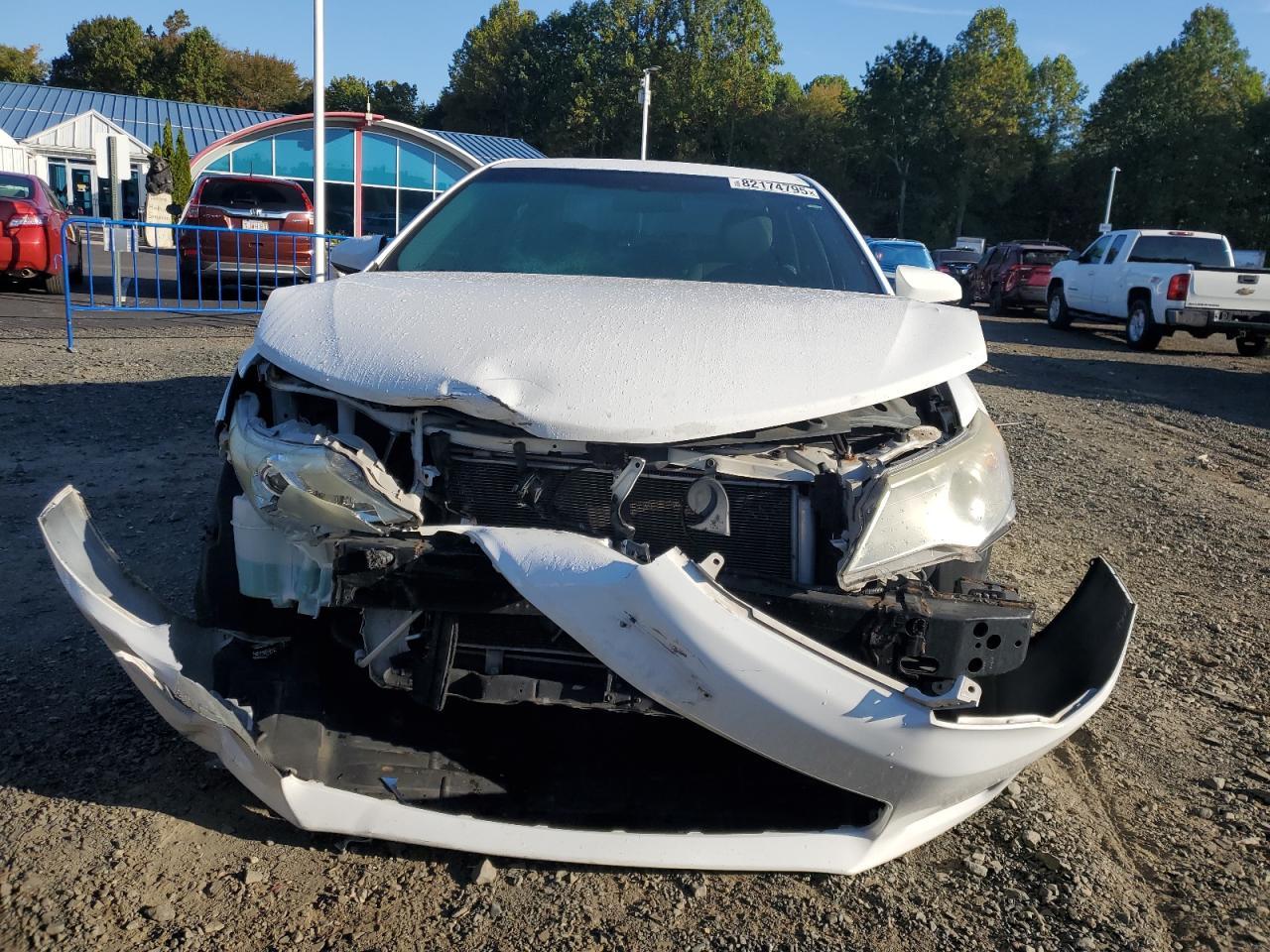 2014 TOYOTA CAMRY