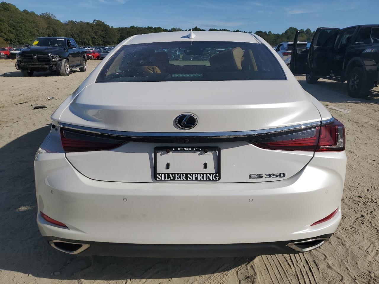 2024 LEXUS ES 350