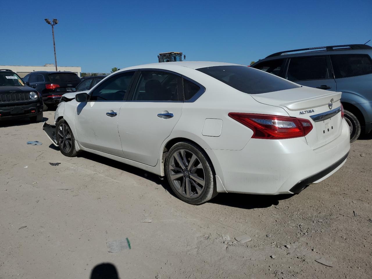 2016 NISSAN ALTIMA