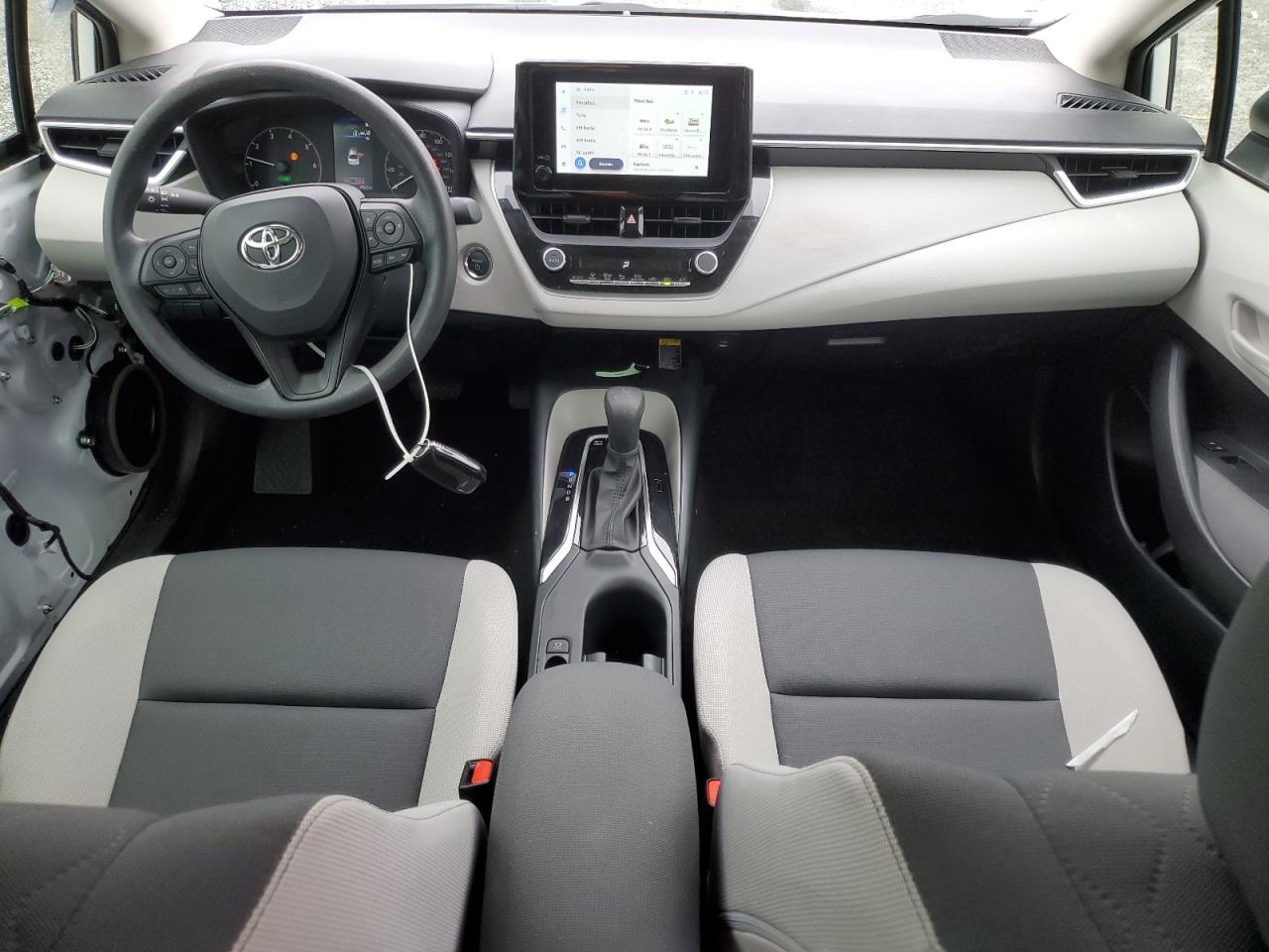 2025 TOYOTA COROLLA