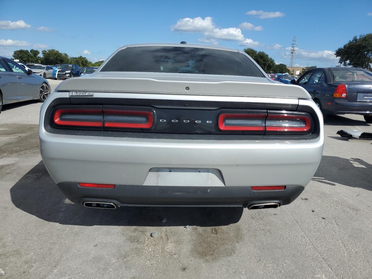 2019 DODGE Challenger
