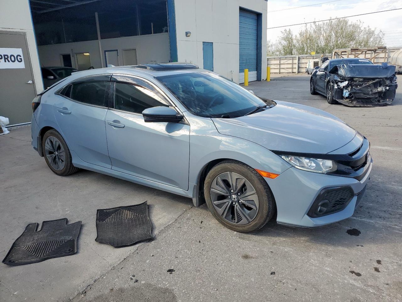 2018 HONDA CIVIC