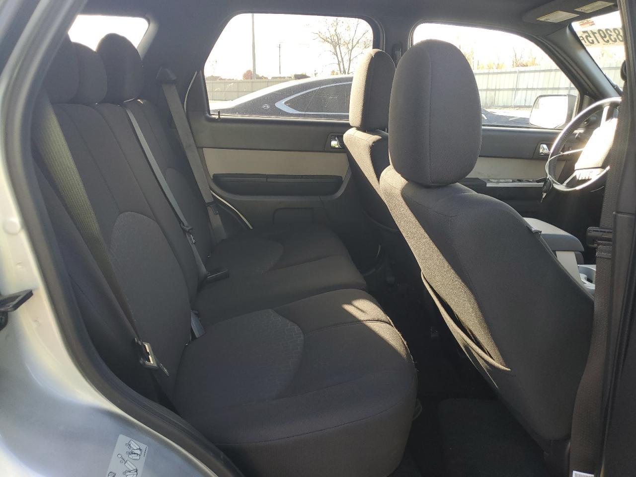 2011 MERCURY Mariner