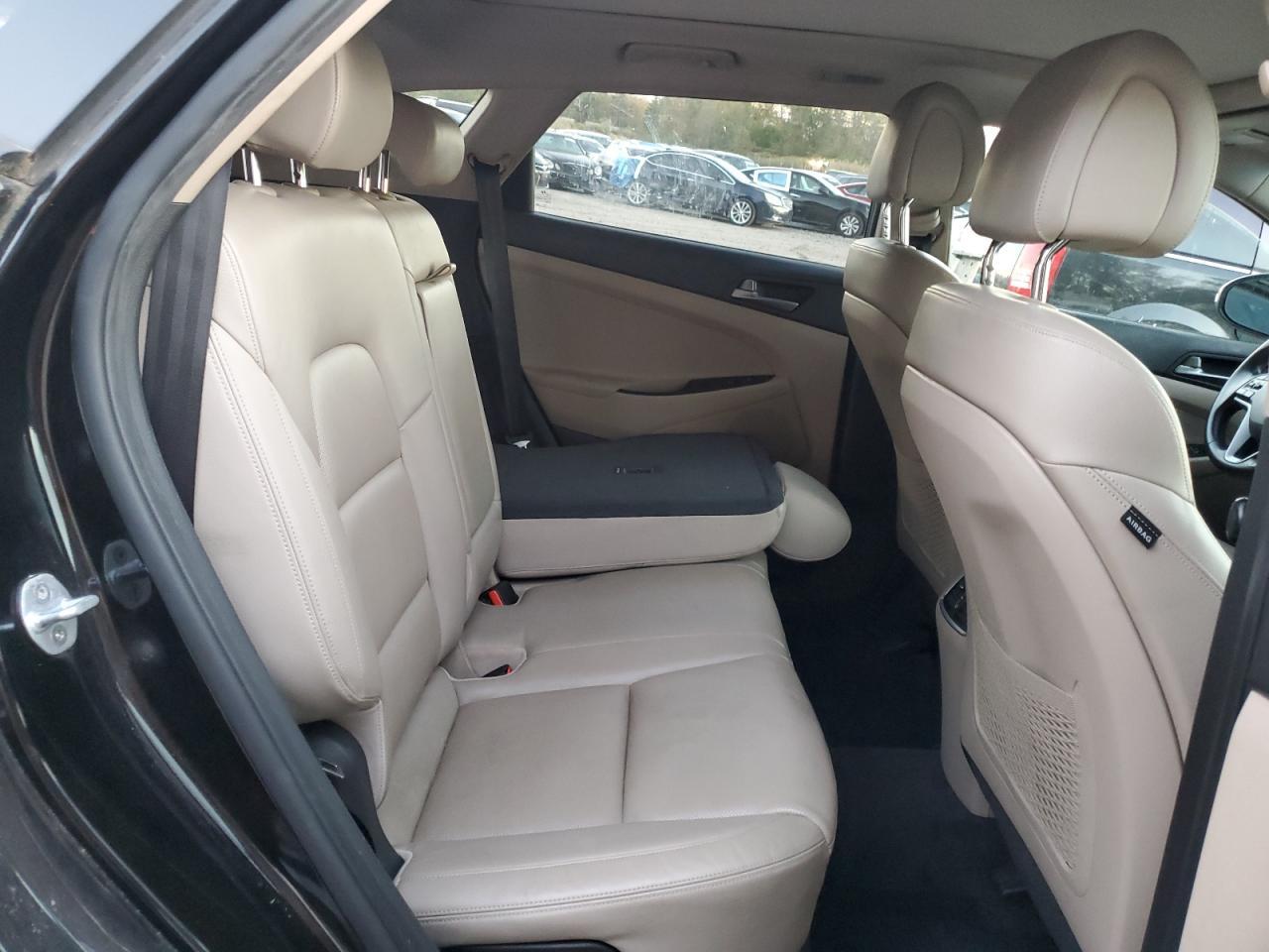 2016 HYUNDAI TUCSON