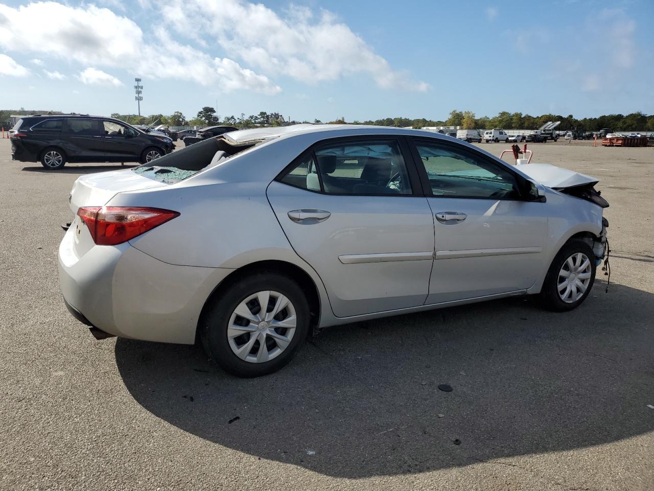 2019 TOYOTA COROLLA