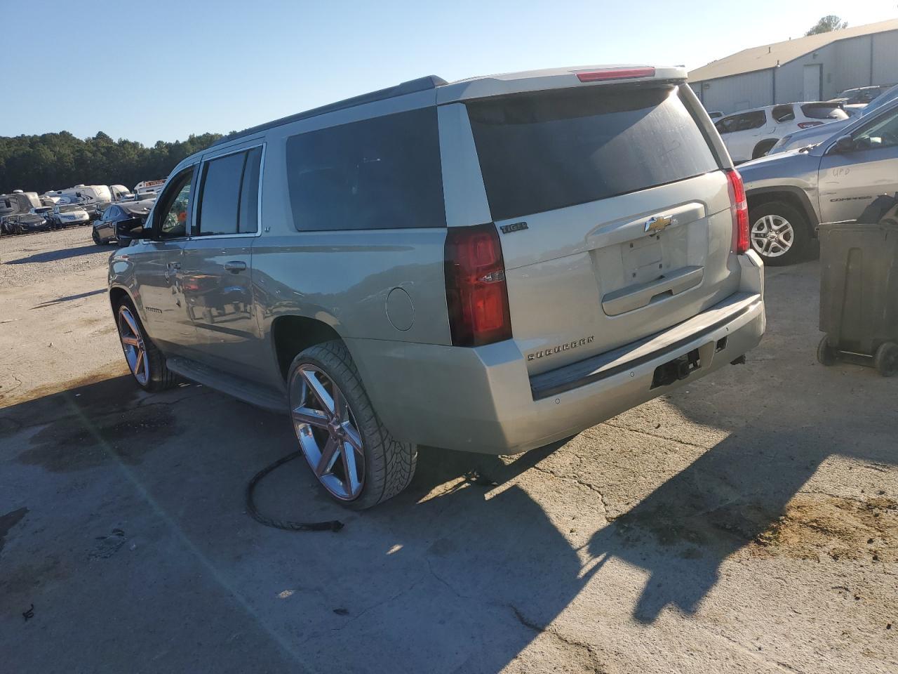 2015 CHEVROLET Suburban