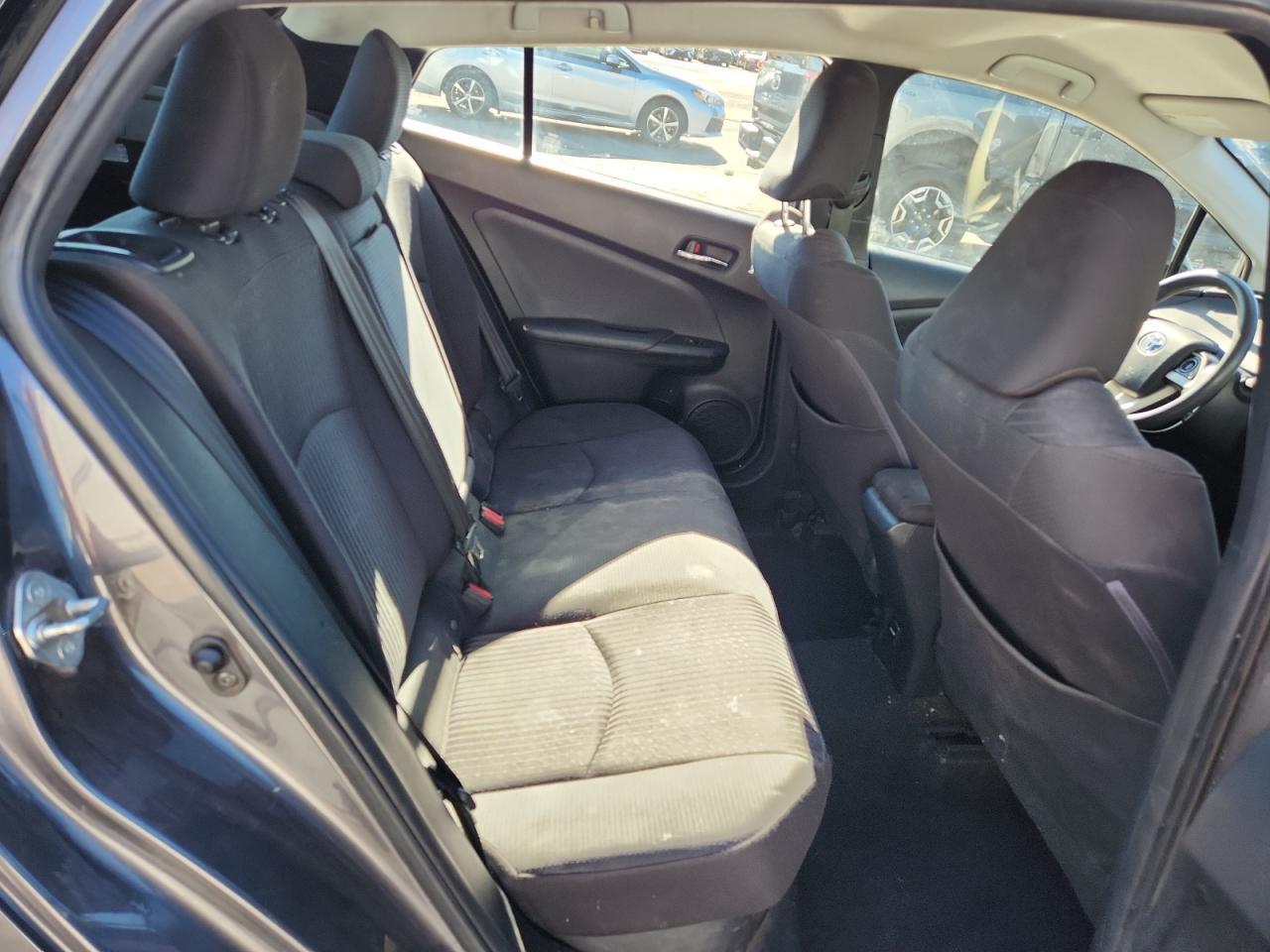 2018 TOYOTA PRIUS
